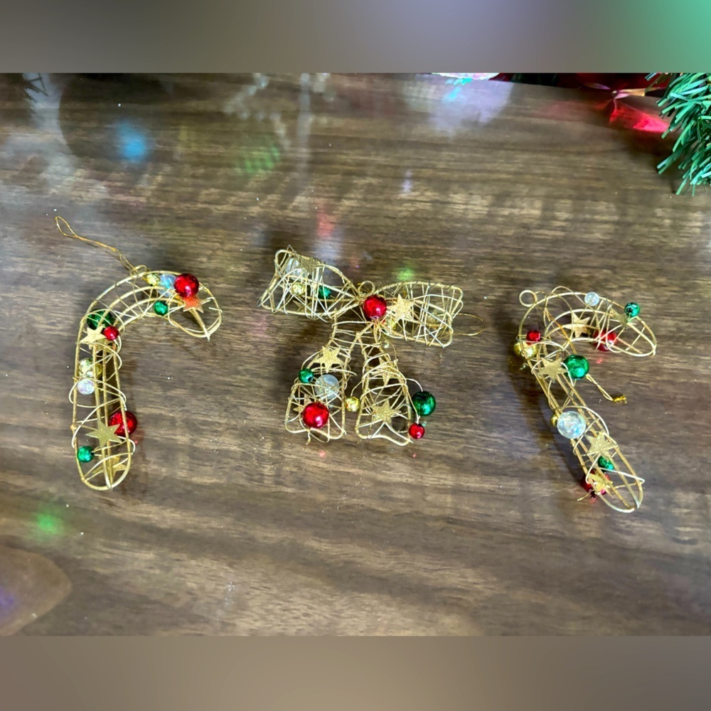 Christmas Tree Ornaments Wired Set of 3